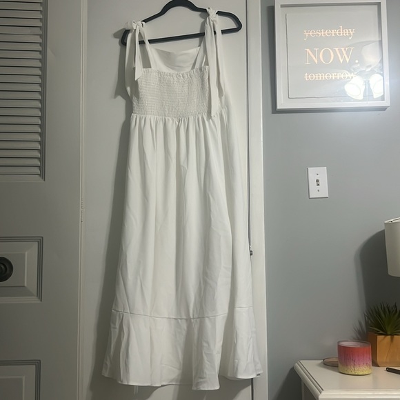 Women’s Tie Strap Square Neck Midi Dress with Slit - Picture 5 of 6